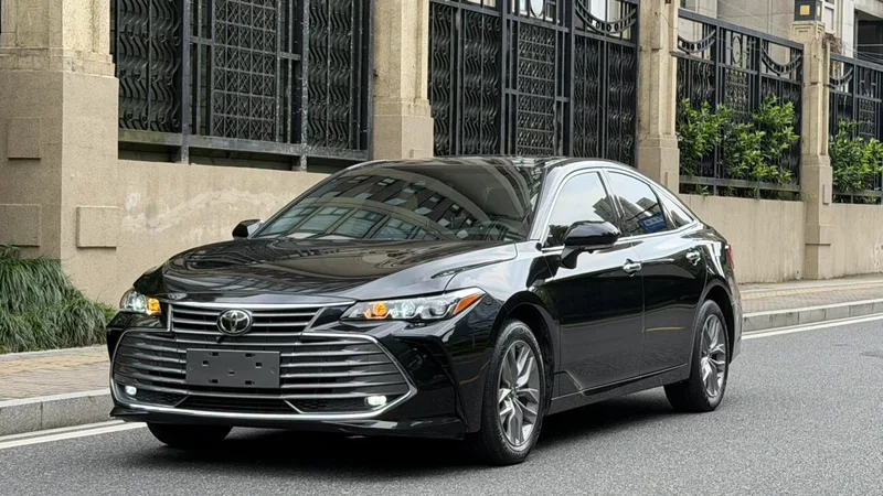 Toyota Avalon 2021 2.5L Version de luxe extérieur photo 1 Toyota Avalon 2021 2.5L Version de luxe extérieur photo 1