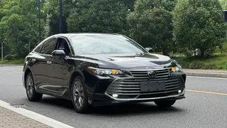 Toyota Avalon 2021 2.5L Version de luxe intérieur photo 20 Toyota Avalon 2021 2.5L Version de luxe intérieur photo 20