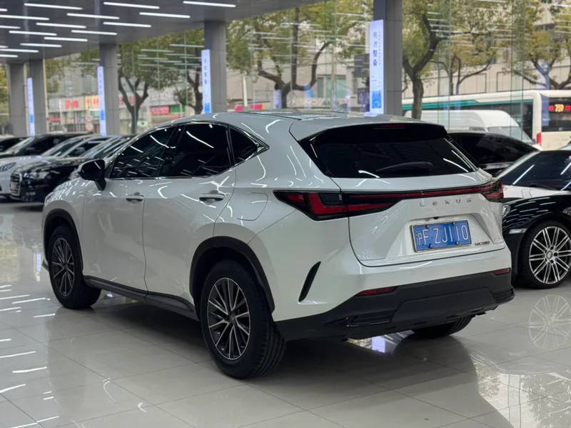 Lexus NX 2022 260 Tracción delantera Versión Chuangchi interior foto 11 Lexus NX 2022 260 Tracción delantera Versión Chuangchi interior foto 11
