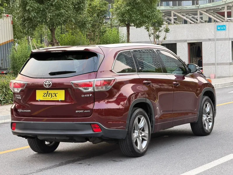 Toyota Highlander 2015 2.0T Version de luxe à deux roues motrices 7 Siège extérieur photo 5 Toyota Highlander 2015 2.0T Version de luxe à deux roues motrices 7 Siège extérieur photo 5