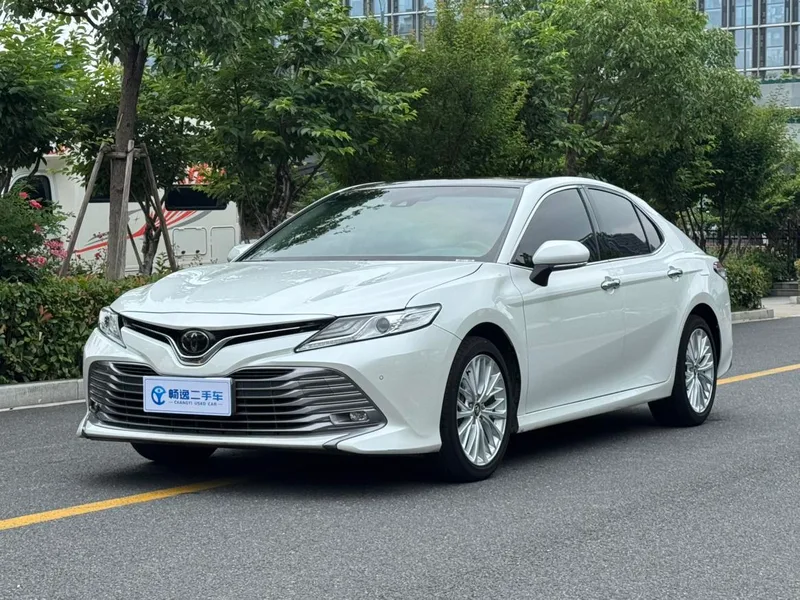 Toyota Camry 2019 2.5G Luxury Edition Country VI exterior photo 1 Toyota Camry 2019 2.5G Luxury Edition Country VI exterior photo 1