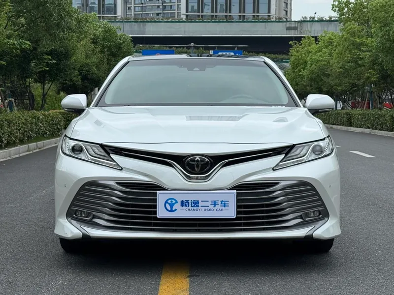 Toyota Camry 2019 2.5G Luxury Edition Country VI exterior photo 2 Toyota Camry 2019 2.5G Luxury Edition Country VI exterior photo 2
