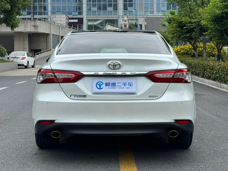 Toyota Camry 2019 2.5G Luxury Edition Country VI exterior photo 5 Toyota Camry 2019 2.5G Luxury Edition Country VI exterior photo 5