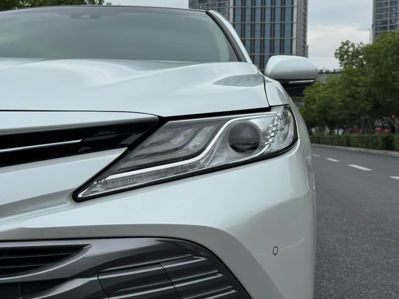 Toyota Camry 2019 2.5G Luxury Edition Country VI exterior photo 9 Toyota Camry 2019 2.5G Luxury Edition Country VI exterior photo 9
