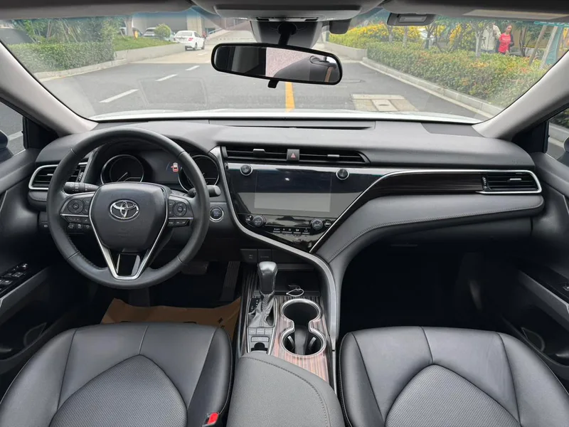 Toyota Camry 2019 2.5G Luxury Edition Country VI interior photo 19 Toyota Camry 2019 2.5G Luxury Edition Country VI interior photo 19