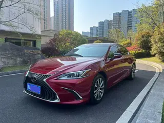 Lexus ES 2018 200 Luxury Edition China V exterior photo 1