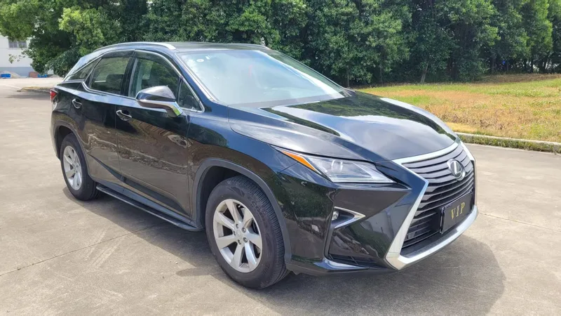 Lexus RX 2016 300 Versión Elite de tracción a dos ruedas País V exterior foto 4 Lexus RX 2016 300 Versión Elite de tracción a dos ruedas País V exterior foto 4
