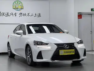 Lexus IS 2017 300 Leading Edition exterior photo 3 Lexus IS 2017 300 Leading Edition exterior photo 3