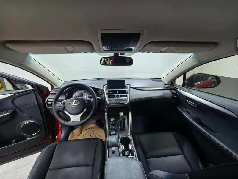 Lexus NX 2015 200 Precursor Frontal Edition interior photo 9