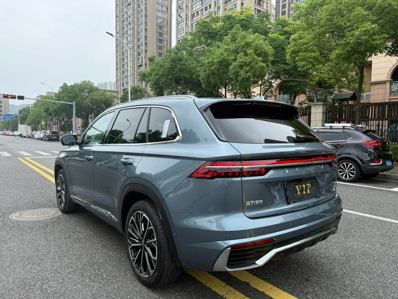 Geely Monjaro 2026 2.0TD High-power automatic four-wheel drive oriental obsidian full moon version exterior photo 7 Geely Monjaro 2026 2.0TD High-power automatic four-wheel drive oriental obsidian full moon version exterior photo 7