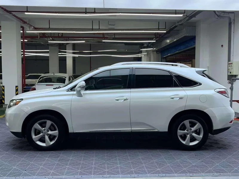Lexus RX Classic 2011 270 Luxury Edition exterior photo 3