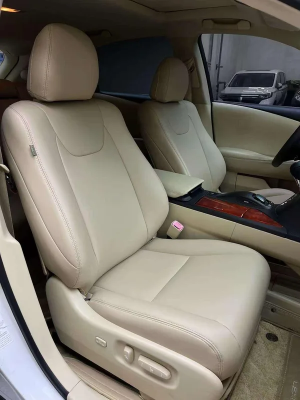 Lexus RX Classic 2011 270 Luxury Edition interior photo 9