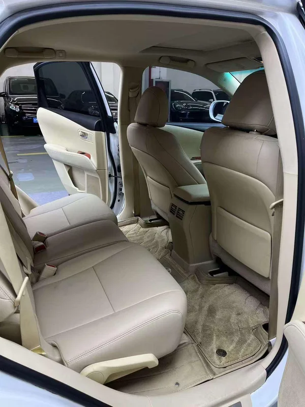 Lexus RX Classic 2011 270 Luxury Edition interior photo 10