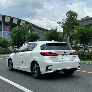 Lexus CT 2020 CT200h Elite Edition Two colors exterior photo 4 Lexus CT 2020 CT200h Elite Edition Two colors exterior photo 4
