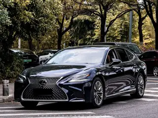 Lexus LS 2018 500h Edición de excelencia País V