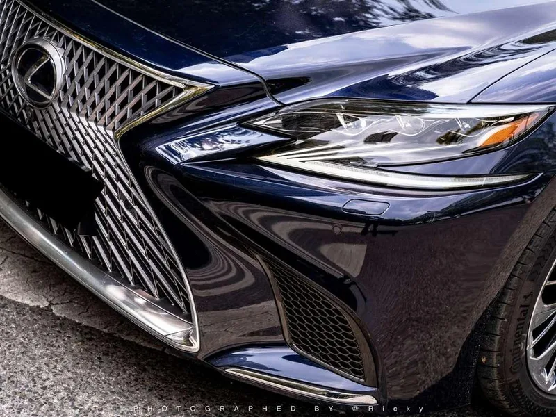 Lexus LS 2018 500h Premium Edition China V exterior photo 2