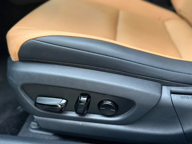 Lexus ES 2022 200 Premium Edition exterior photo 5 Lexus ES 2022 200 Premium Edition exterior photo 5