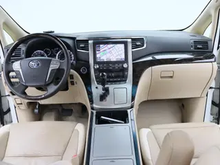Toyota Alphard 2015 3.5L Premium Edition interior photo 14 Toyota Alphard 2015 3.5L Premium Edition interior photo 14