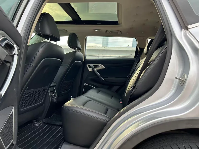 Geely Boyue 2016 1.8TD Auto-smart type exterior photo 6 Geely Boyue 2016 1.8TD Auto-smart type exterior photo 6