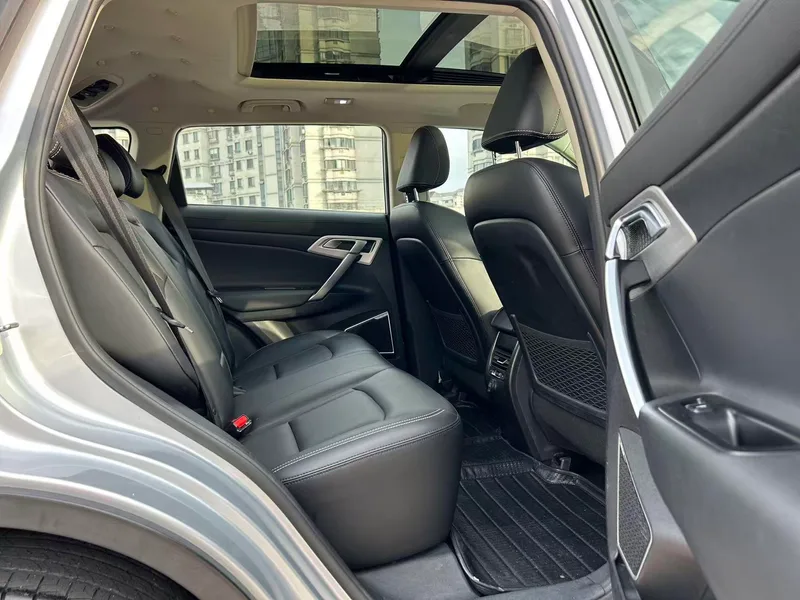 Geely Boyue 2016 1.8TD Auto-smart type interior photo 18 Geely Boyue 2016 1.8TD Auto-smart type interior photo 18