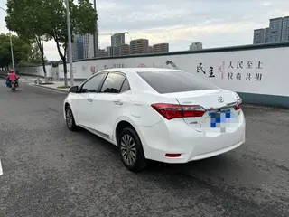 Toyota Corolla 2018 1.2T S-CVT GL Version intelligente État VI extérieur photo 2 Toyota Corolla 2018 1.2T S-CVT GL Version intelligente État VI extérieur photo 2