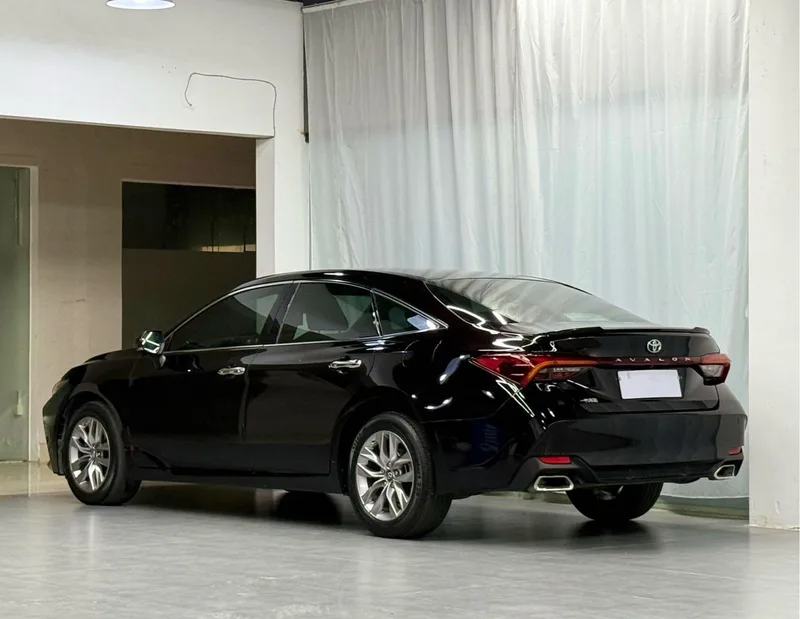 Toyota Avalon 2021 2.5L Version de luxe extérieur photo 2 Toyota Avalon 2021 2.5L Version de luxe extérieur photo 2
