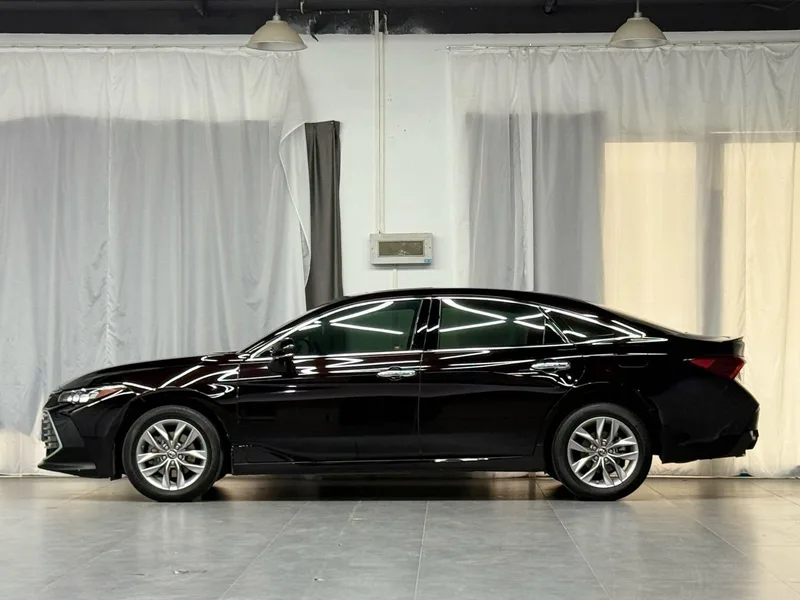 Toyota Avalon 2021 2.5L Version de luxe extérieur photo 4 Toyota Avalon 2021 2.5L Version de luxe extérieur photo 4