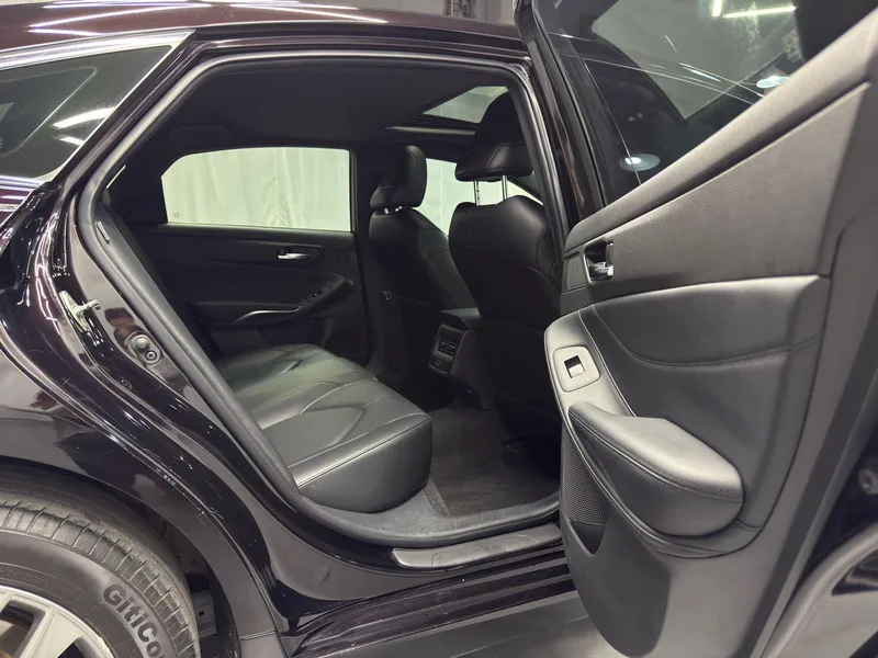 Toyota Avalon 2021 2.5L Version de luxe extérieur photo 10 Toyota Avalon 2021 2.5L Version de luxe extérieur photo 10