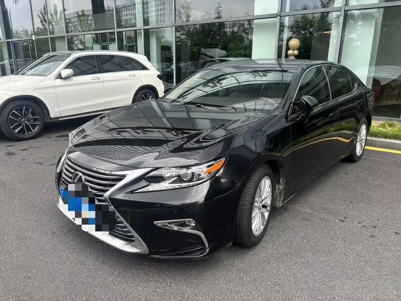 Lexus ES 2015 200 Comfort Edition exterior photo 1 Lexus ES 2015 200 Comfort Edition exterior photo 1