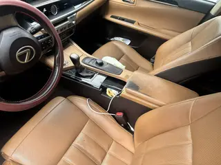 Lexus ES 2015 200 Comfort Edition interior photo 8 Lexus ES 2015 200 Comfort Edition interior photo 8