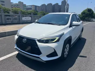 Toyota Yaris L 2020 Chispeante X 1.5L CVT Versión líder