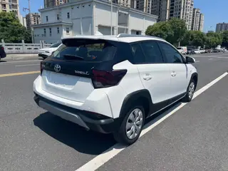Toyota Yaris L 2020 Vibrant X 1.5L CVT Leading Edition interior photo 7 Toyota Yaris L 2020 Vibrant X 1.5L CVT Leading Edition interior photo 7