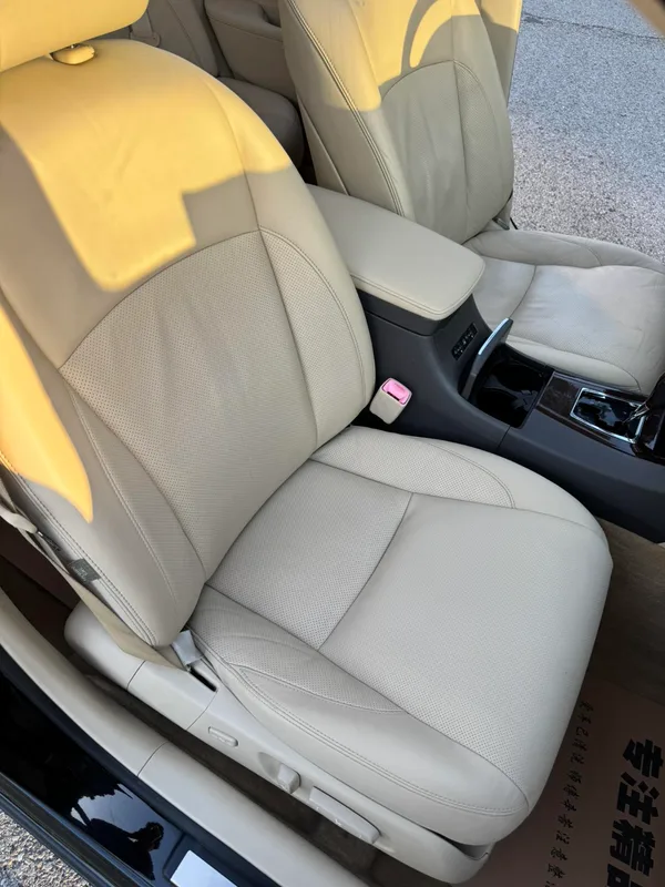 Lexus ES 2010 350 Luxury Edition exterior photo 3 Lexus ES 2010 350 Luxury Edition exterior photo 3