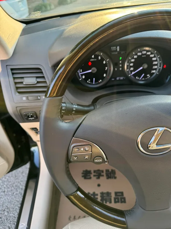 Lexus ES 2010 350 Luxury Edition exterior photo 6 Lexus ES 2010 350 Luxury Edition exterior photo 6