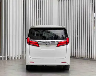 Toyota Alphard 2015 3.5L Version de luxe extérieur photo 5 Toyota Alphard 2015 3.5L Version de luxe extérieur photo 5