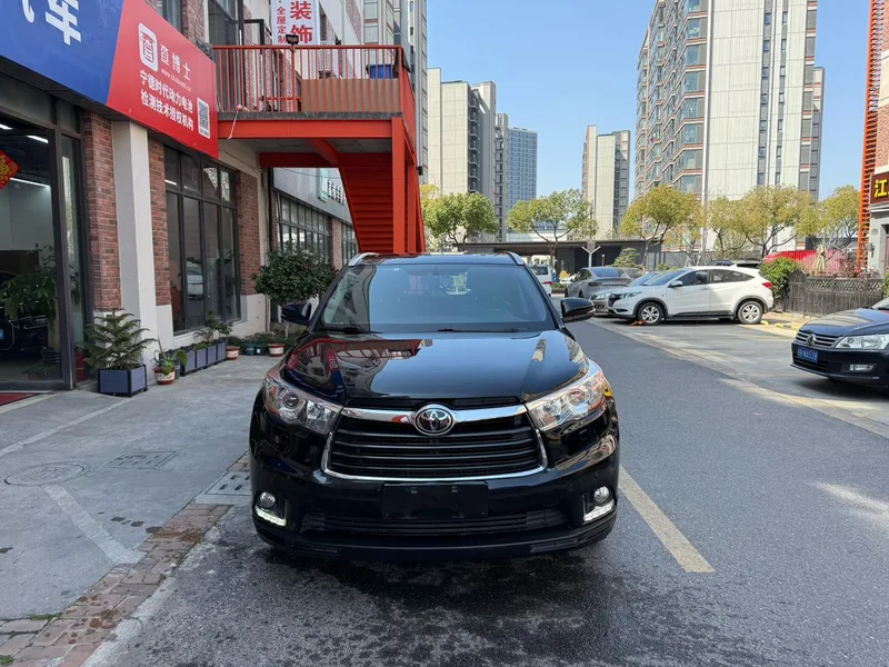 Toyota Highlander 2015 2.0T 4WD Extreme Edition 7 seat exterior photo 2 Toyota Highlander 2015 2.0T 4WD Extreme Edition 7 seat exterior photo 2