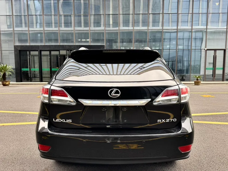 Lexus RX Classic 2012 270 Version élégante extérieur photo 5 Lexus RX Classic 2012 270 Version élégante extérieur photo 5
