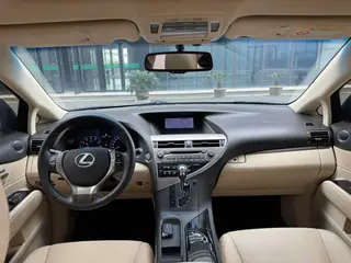 Lexus RX Classic 2012 270 Version élégante extérieur photo 8 Lexus RX Classic 2012 270 Version élégante extérieur photo 8