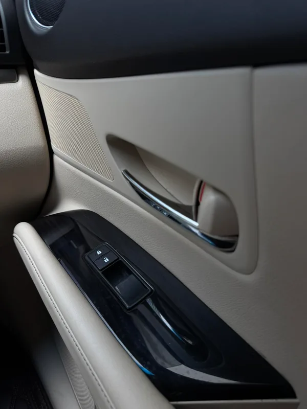 Lexus RX Classic 2012 270 Version élégante intérieur photo 12 Lexus RX Classic 2012 270 Version élégante intérieur photo 12