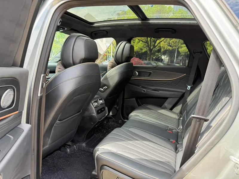 Chery Tiggo 9 2023 2.0T AT Four-wheel drive flagship version 5 seat interior photo 18 Chery Tiggo 9 2023 2.0T AT Four-wheel drive flagship version 5 seat interior photo 18