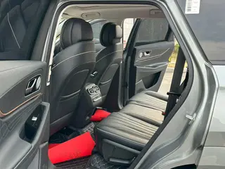 Chery Tiggo 9 2023 2.0T DCT Двухприводная люксовая версия 5 Кресло интерьер фото 6 Chery Tiggo 9 2023 2.0T DCT Двухприводная люксовая версия 5 Кресло интерьер фото 6