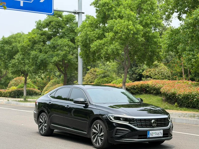 Volkswagen Passat 2024 Вывыдающаяся сумма 380TSI Звездный дракон версия экстерьер фото 3 Volkswagen Passat 2024 Вывыдающаяся сумма 380TSI Звездный дракон версия экстерьер фото 3