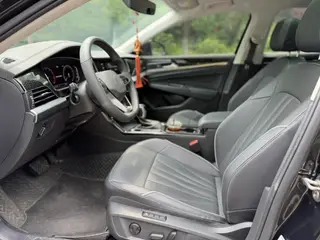 Volkswagen Passat 2024 Вывыдающаяся сумма 380TSI Звездный дракон версия экстерьер фото 4 Volkswagen Passat 2024 Вывыдающаяся сумма 380TSI Звездный дракон версия экстерьер фото 4