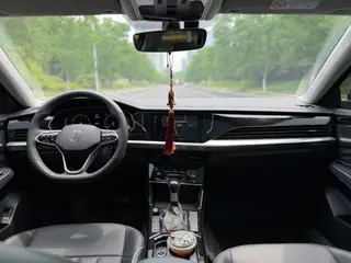 Volkswagen Passat 2024 Вывыдающаяся сумма 380TSI Звездный дракон версия интерьер фото 9 Volkswagen Passat 2024 Вывыдающаяся сумма 380TSI Звездный дракон версия интерьер фото 9