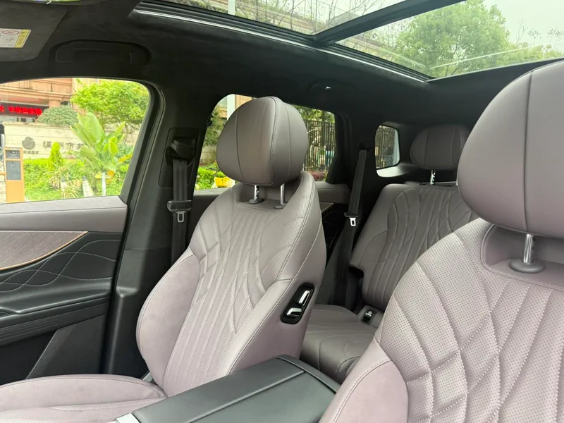 Chery Tiggo 9 2025 2.0T AT Two-Wheel Drive Premium Edition interior photo 17 Chery Tiggo 9 2025 2.0T AT Two-Wheel Drive Premium Edition interior photo 17