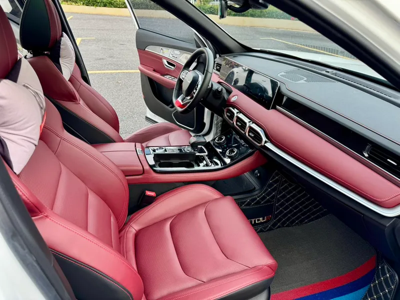Jetour X70 PLUS 2022 1.6T DCT Tierra Pro 7 Asiento exterior foto 9 Jetour X70 PLUS 2022 1.6T DCT Tierra Pro 7 Asiento exterior foto 9