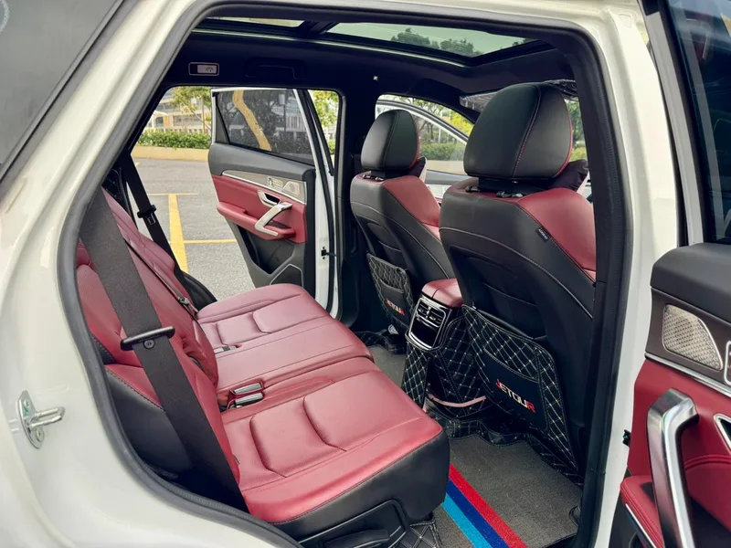 Jetour X70 PLUS 2022 1.6T DCT Tierra Pro 7 Asiento interior foto 13 Jetour X70 PLUS 2022 1.6T DCT Tierra Pro 7 Asiento interior foto 13
