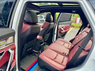Jetour X70 PLUS 2022 1.6T DCT Tierra Pro 7 Asiento interior foto 15 Jetour X70 PLUS 2022 1.6T DCT Tierra Pro 7 Asiento interior foto 15