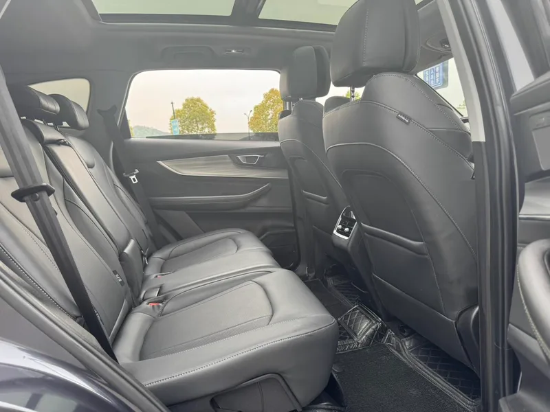 Chery Tiggo 8 PLUS 2021 290TGDI DCT Гордость версия экстерьер фото 9 Chery Tiggo 8 PLUS 2021 290TGDI DCT Гордость версия экстерьер фото 9
