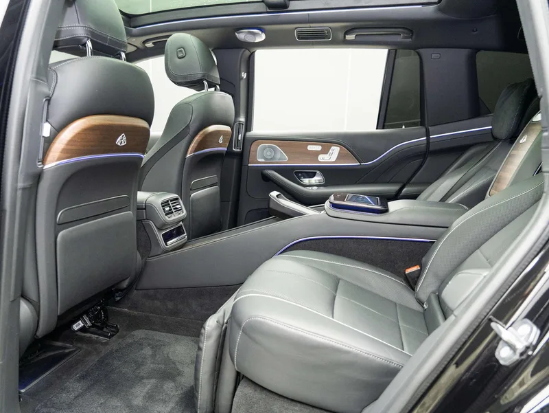 Mercedes-Benz Maybach GLS 2022 4.0L Automático Tracción a las cuatro ruedas 4 Asiento Importación paralela interior foto 11 Mercedes-Benz Maybach GLS 2022 4.0L Automático Tracción a las cuatro ruedas 4 Asiento Importación paralela interior foto 11